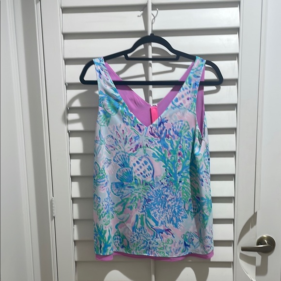 Lilly Pulitzer Tops - Lilly Pulitzer florin sleeveless v-neck